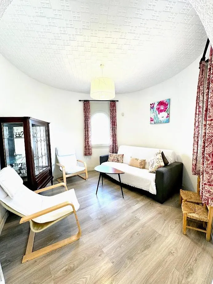 بيت للعطل Empurialola -Encantadora Casa Con Jardin Cerca Del Centro -142 إمبوريابرافا