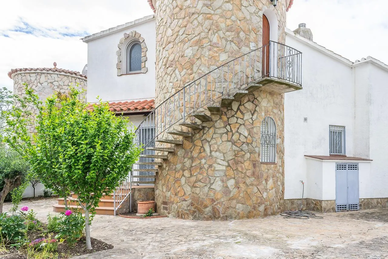 Empurialola -Encantadora Casa Con Jardin Cerca Del Centro -142 إمبوريابرافا 0*,