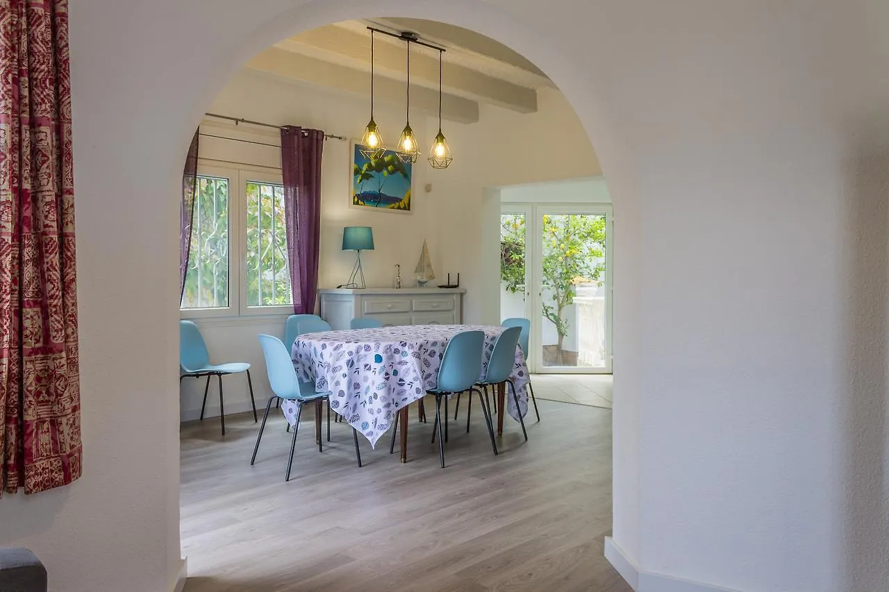 بيت للعطل Empurialola -Encantadora Casa Con Jardin Cerca Del Centro -142 إمبوريابرافا إسبانيا
