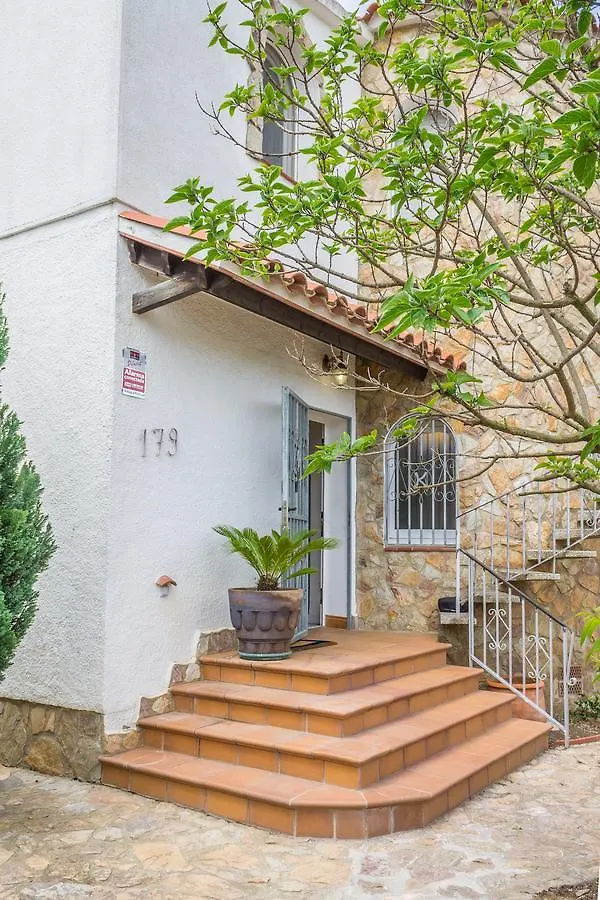Empurialola -Encantadora Casa Con Jardin Cerca Del Centro -142 إمبوريابرافا إسبانيا