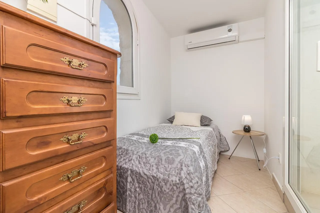 Empurialola -Encantadora Casa Con Jardin Cerca Del Centro -142 إمبوريابرافا